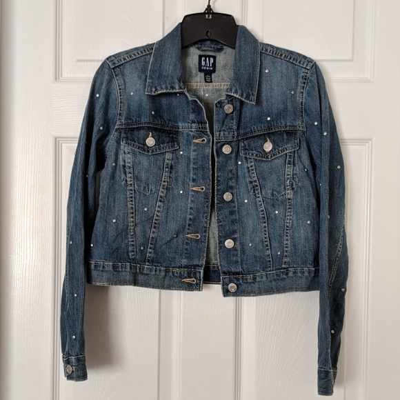 cropped studded denim jacket